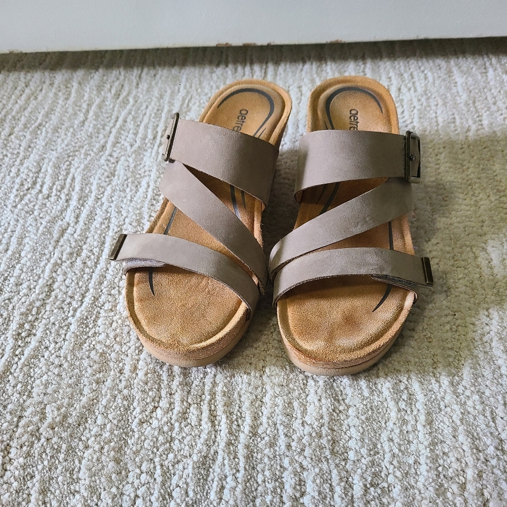 Aetrex wedge sandal